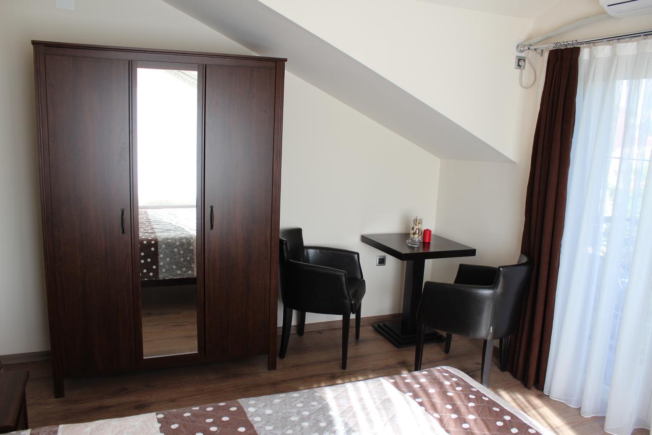 Emma Apartments Μπίτολα Εξωτερικό φωτογραφία